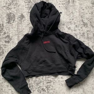 levi’s barely worn cropped sweatshirt